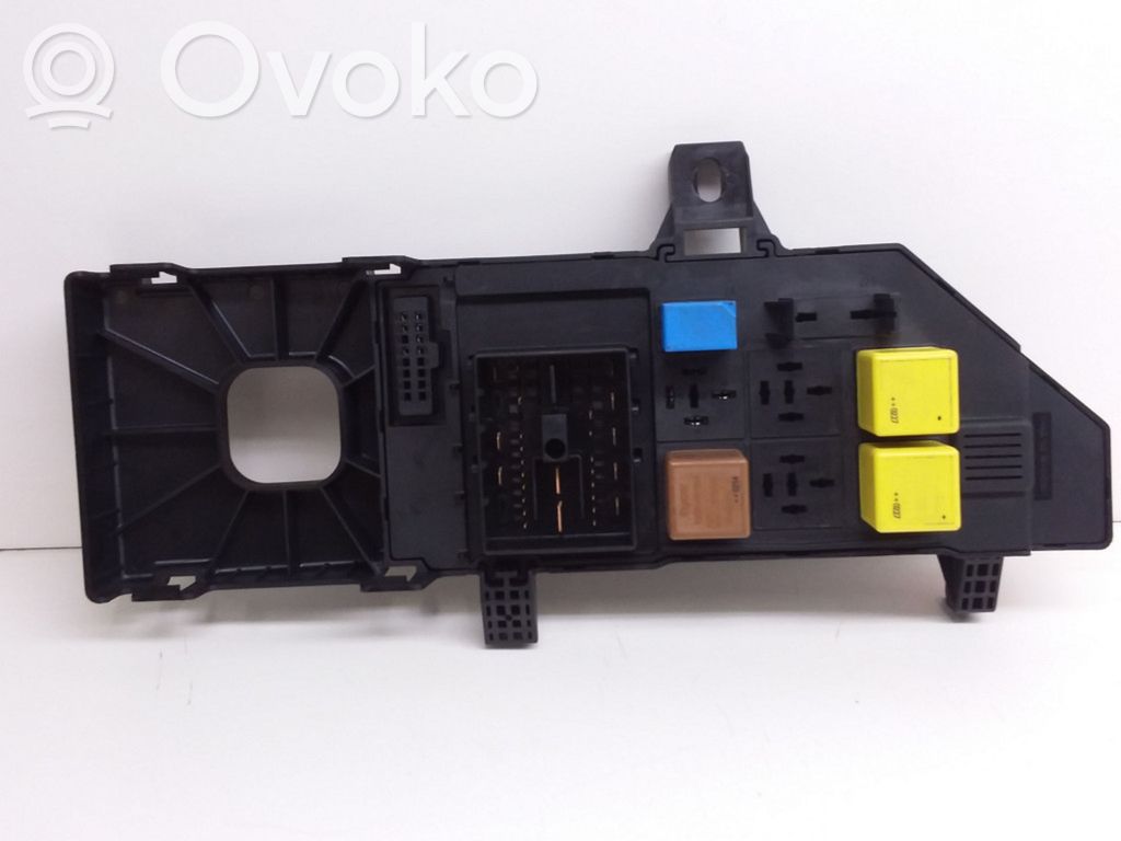 Opel Vectra C Módulo de fusible 
