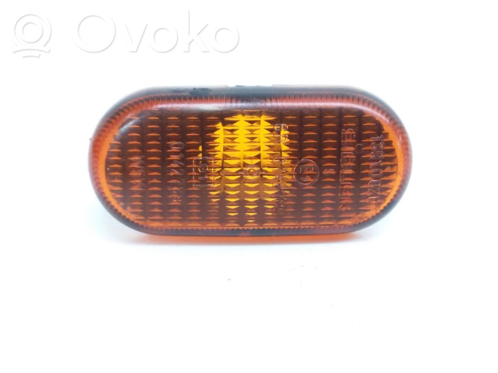 Seitenblinker   13910020,0142789