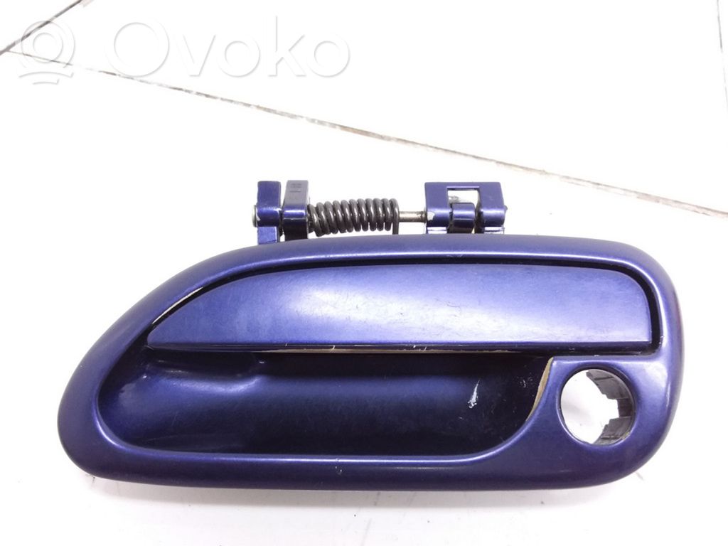 Subaru Legacy Front door exterior handle 