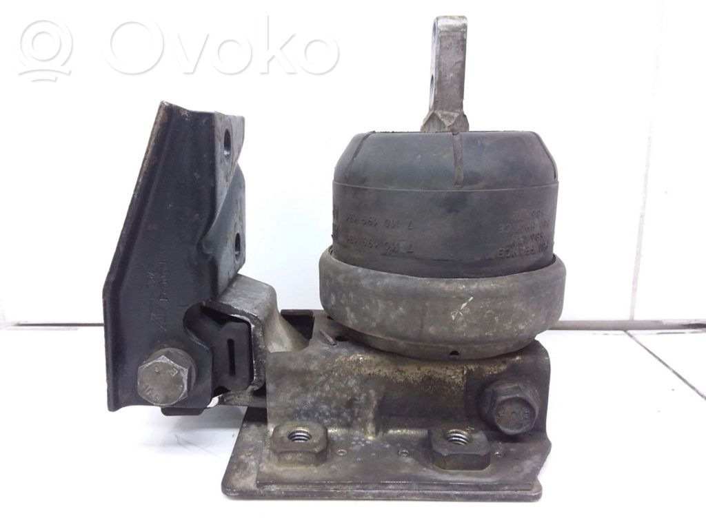 Volkswagen Sharan Gearbox mount 