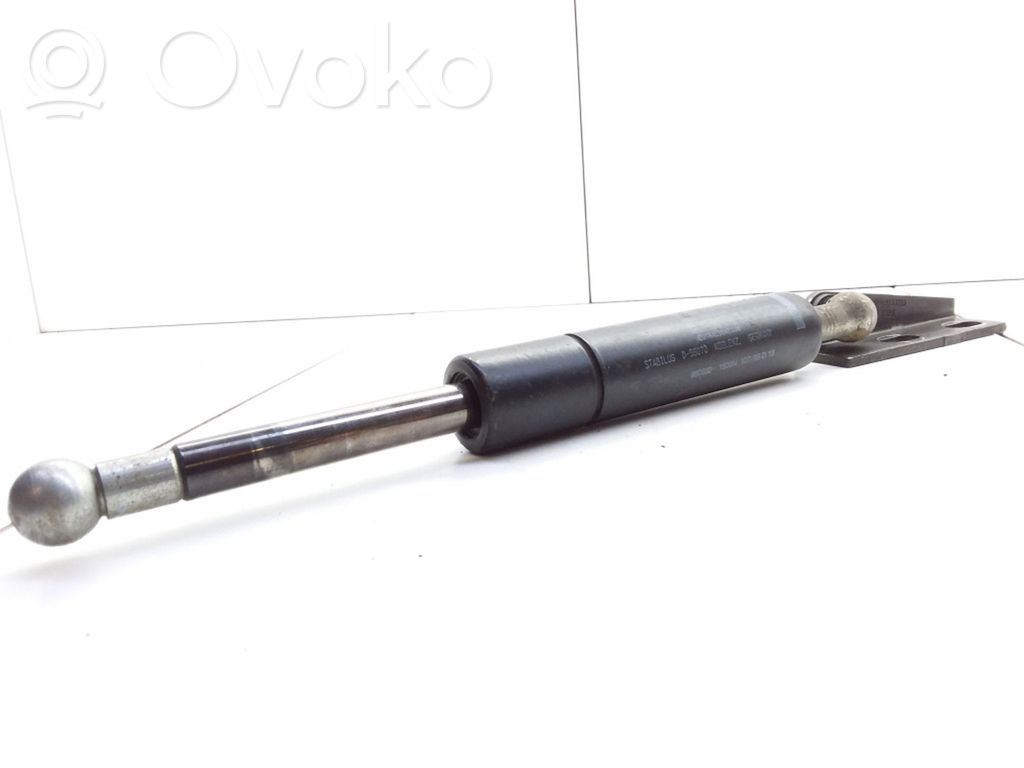 Volvo 850 Tailgate/trunk strut/damper 