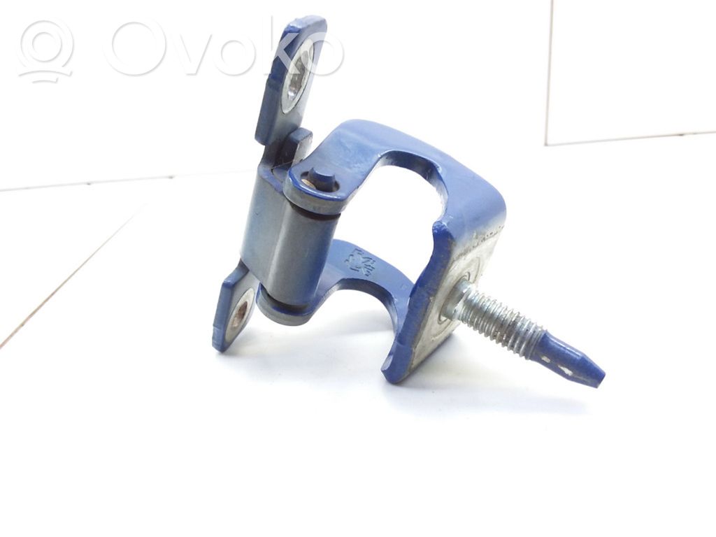 Tailgate/trunk/boot hinge   15329