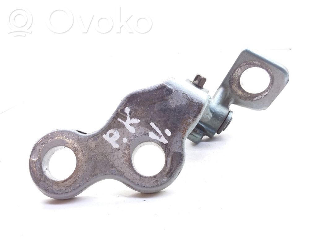 Ford Focus Front door upper hinge 