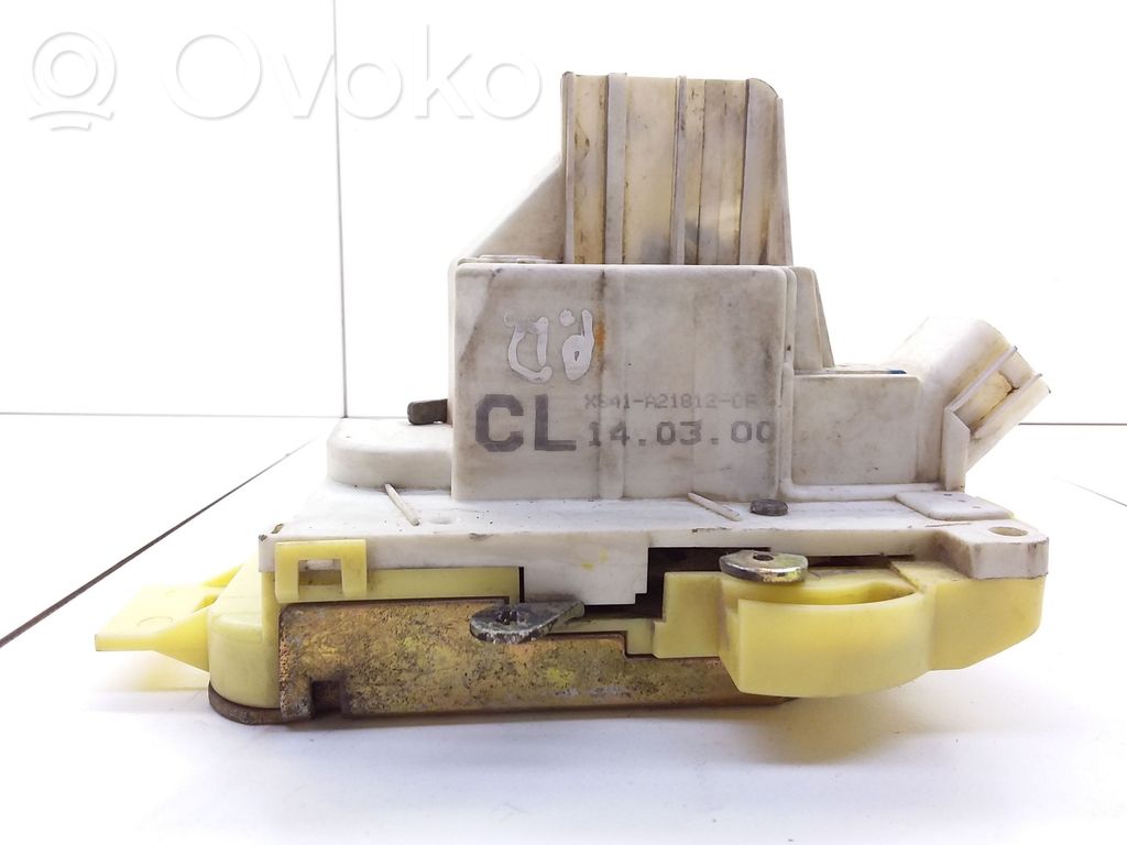 Ford Focus Front door lock 