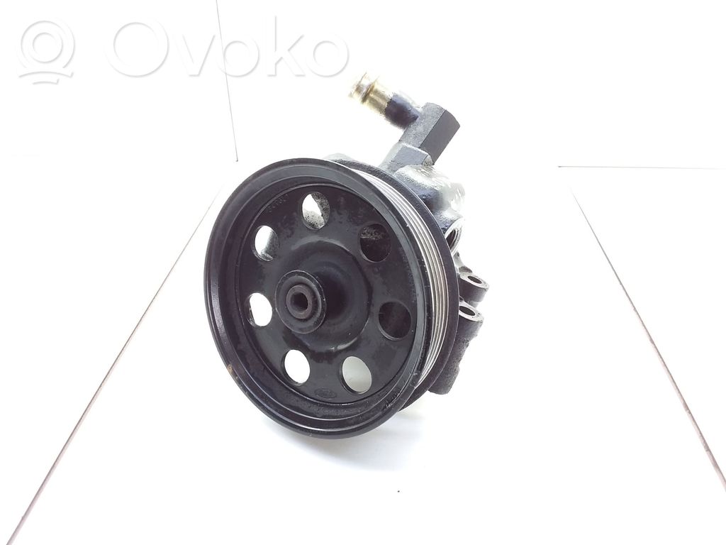 Ford Focus Power steering pump 