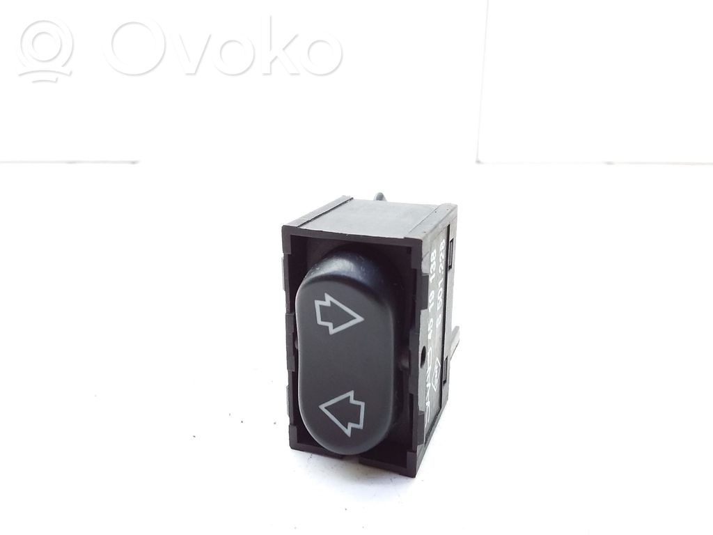 Electric window control switch   4519138,S501228