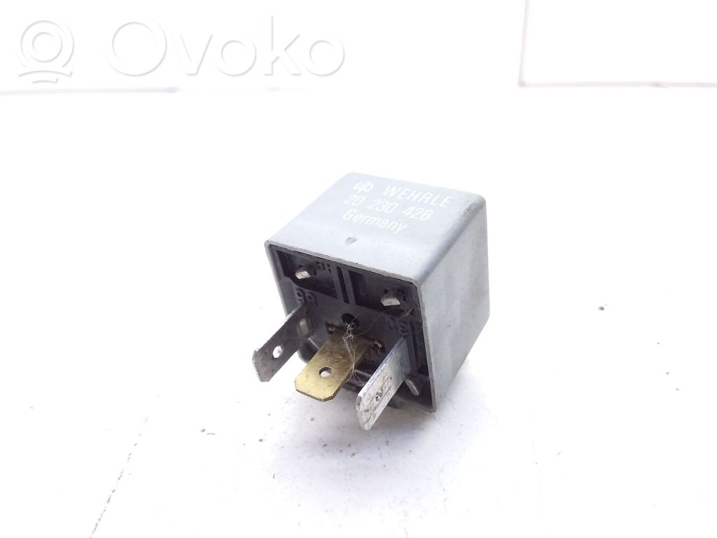 Volkswagen PASSAT B3 Other relay 