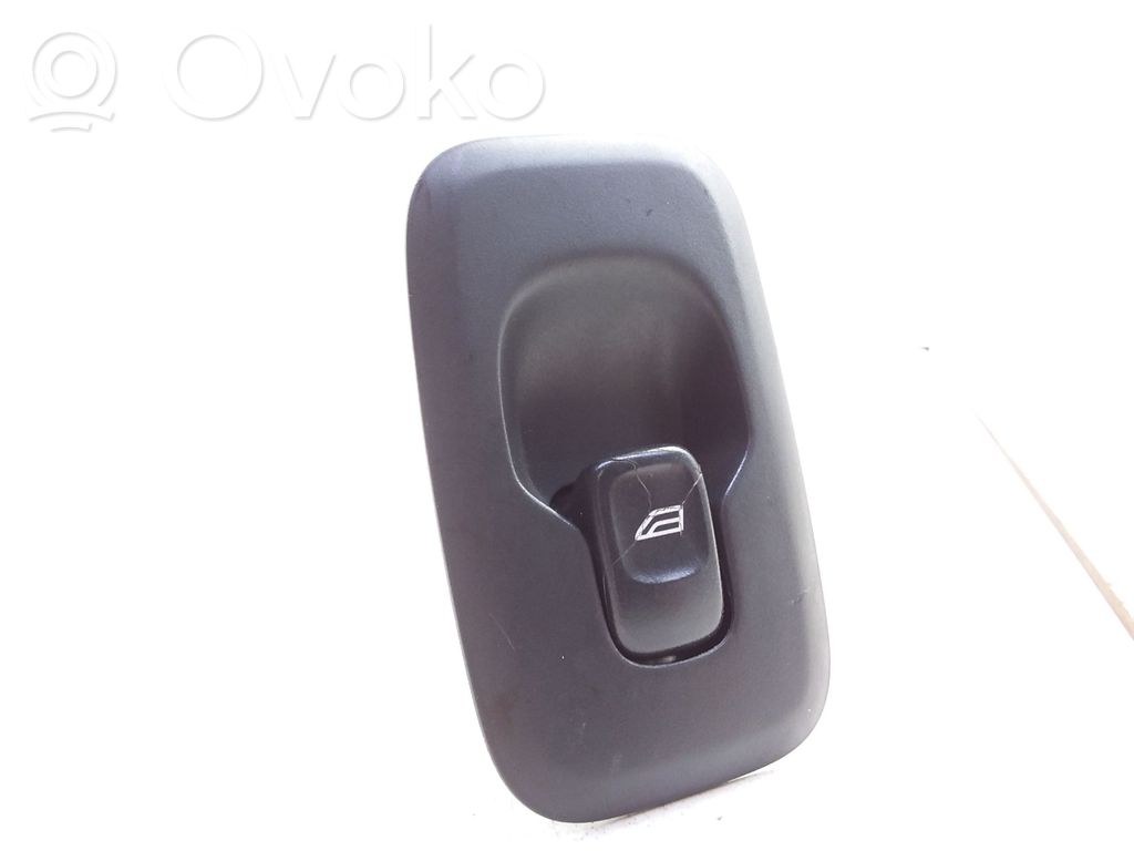 Electric window control switch   30658696,8650072