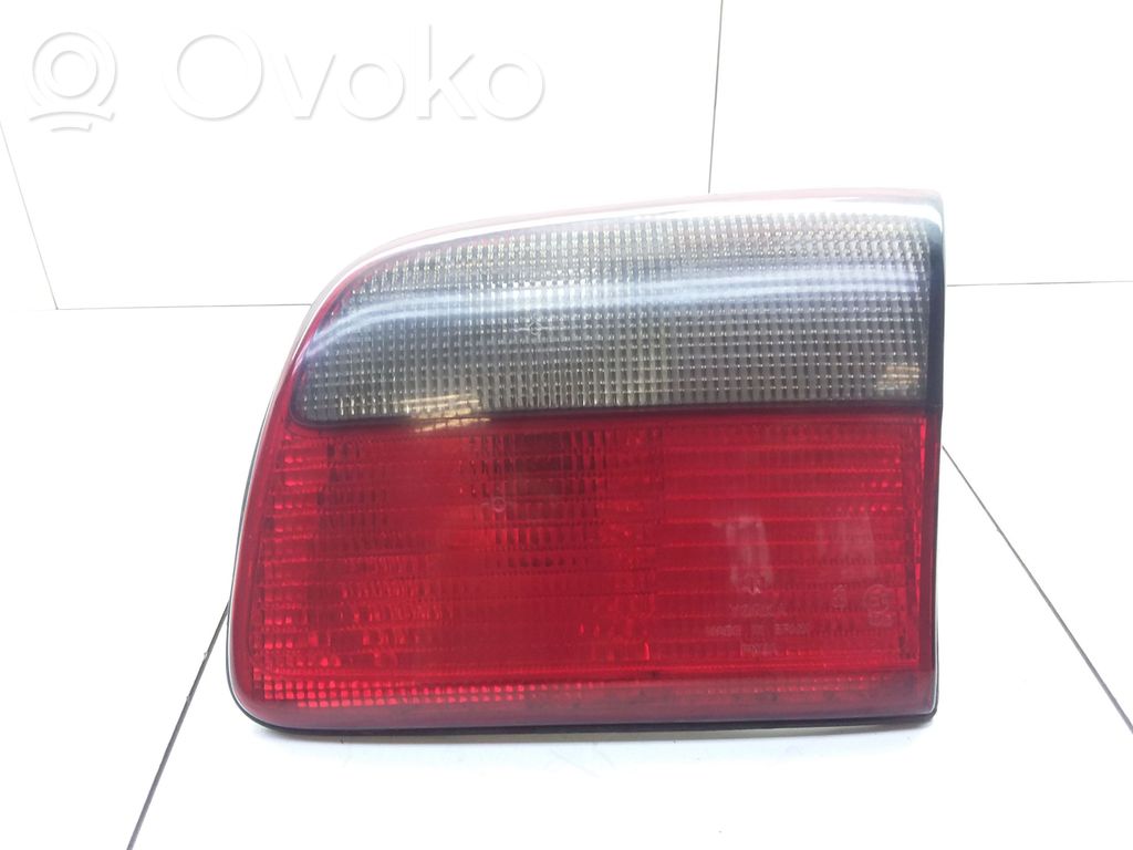 Opel Omega B1 Tailgate rear/tail lights 