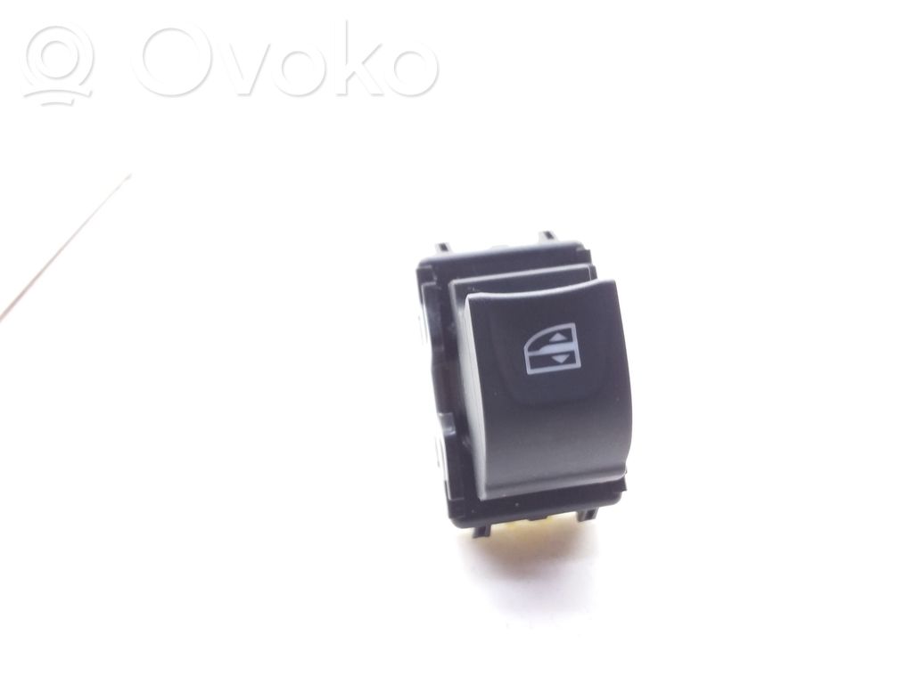 Electric window control switch   254218614R,10023674