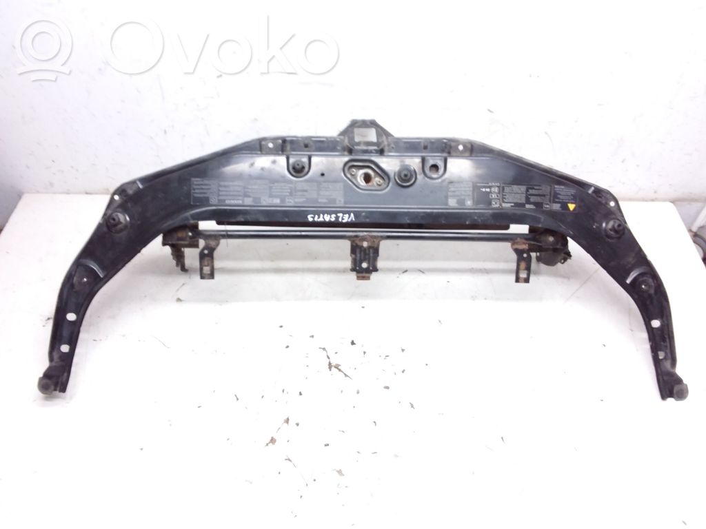 Renault Vel Satis Panel mocowania chłodnicy / góra 