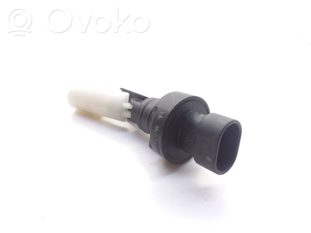 Windshield washer fluid level sensor   0023935,90346056