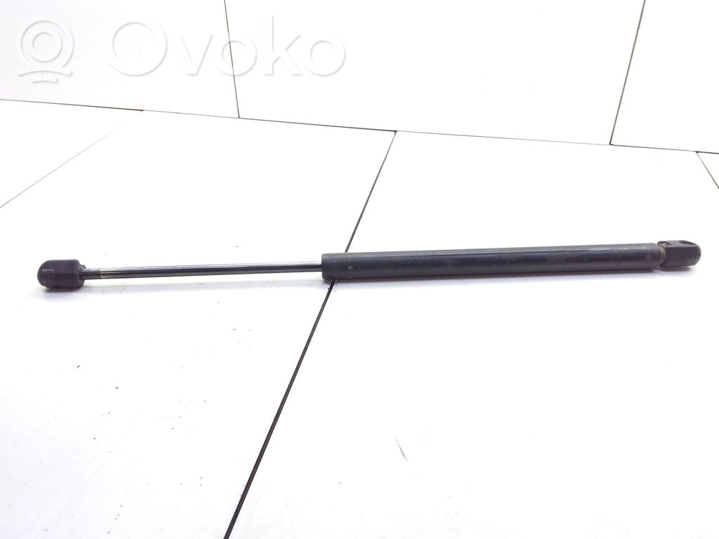 Opel Omega B2 Amortizor hayon 
