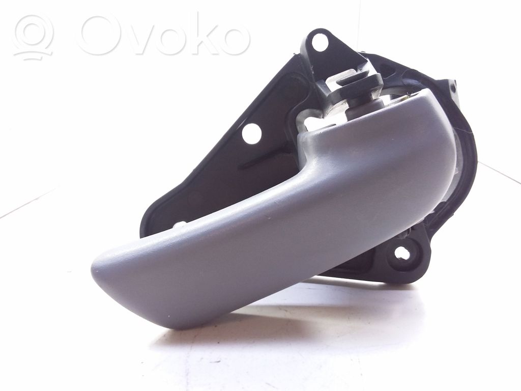 Chrysler Town & Country III Front door interior handle 