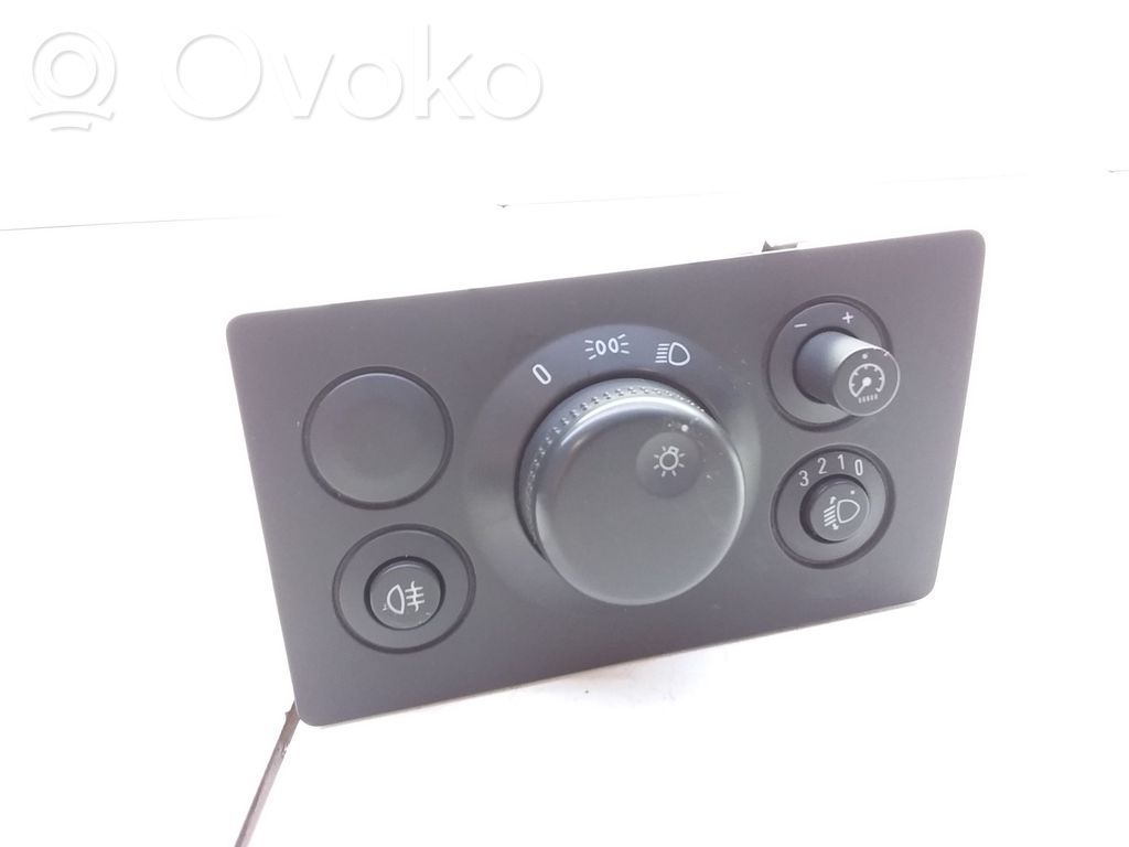 Opel Zafira B Interruptor de luz 