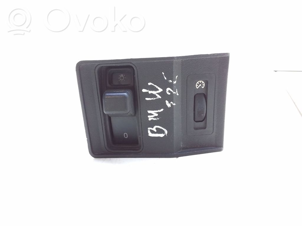 BMW 5 E34 Light switch 