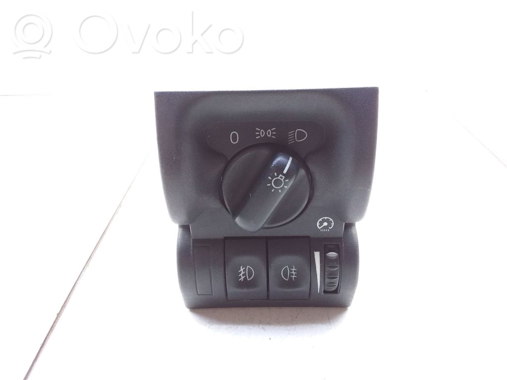 Opel Vectra B Light switch 