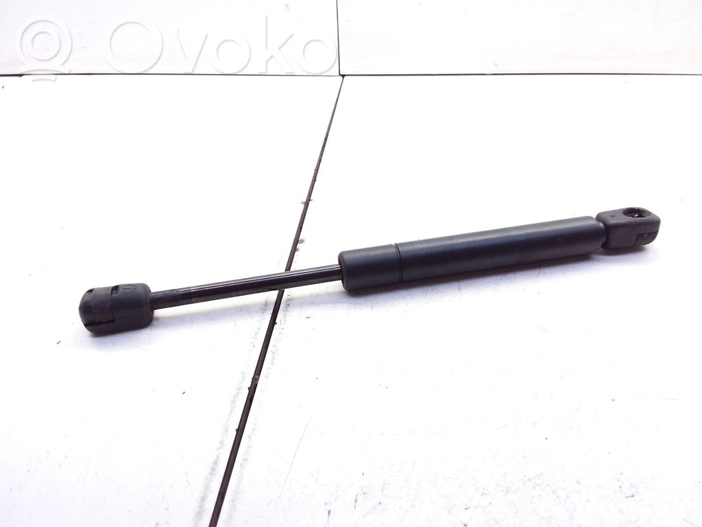 Ford Mondeo Mk III Siłownik maski przedniej 