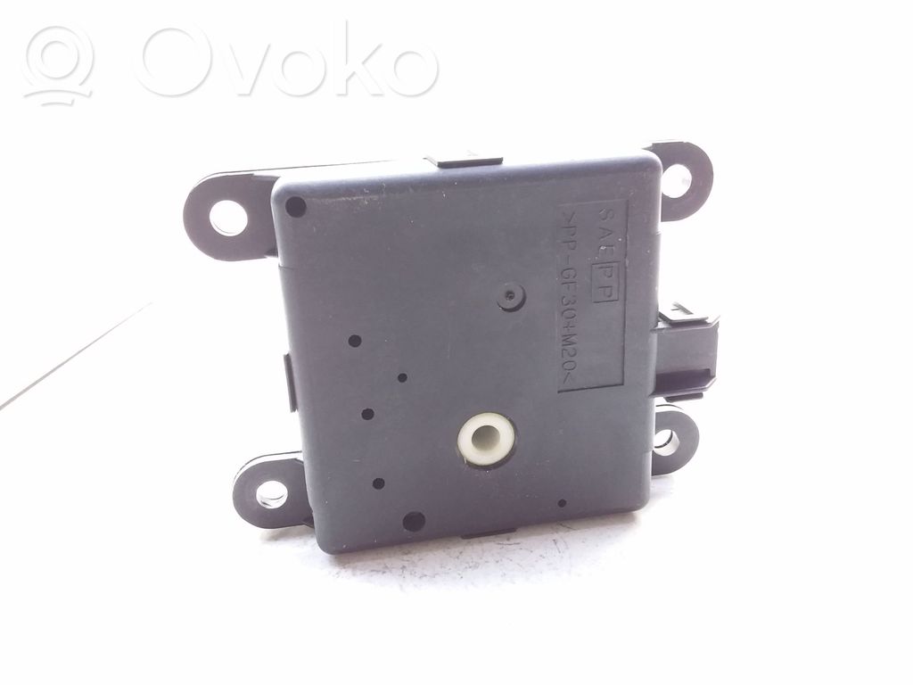 Nissan Primera Intake manifold valve actuator/motor 