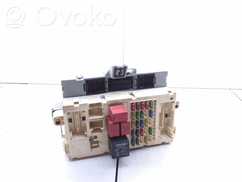 Fiat Stilo Relay mounting block 