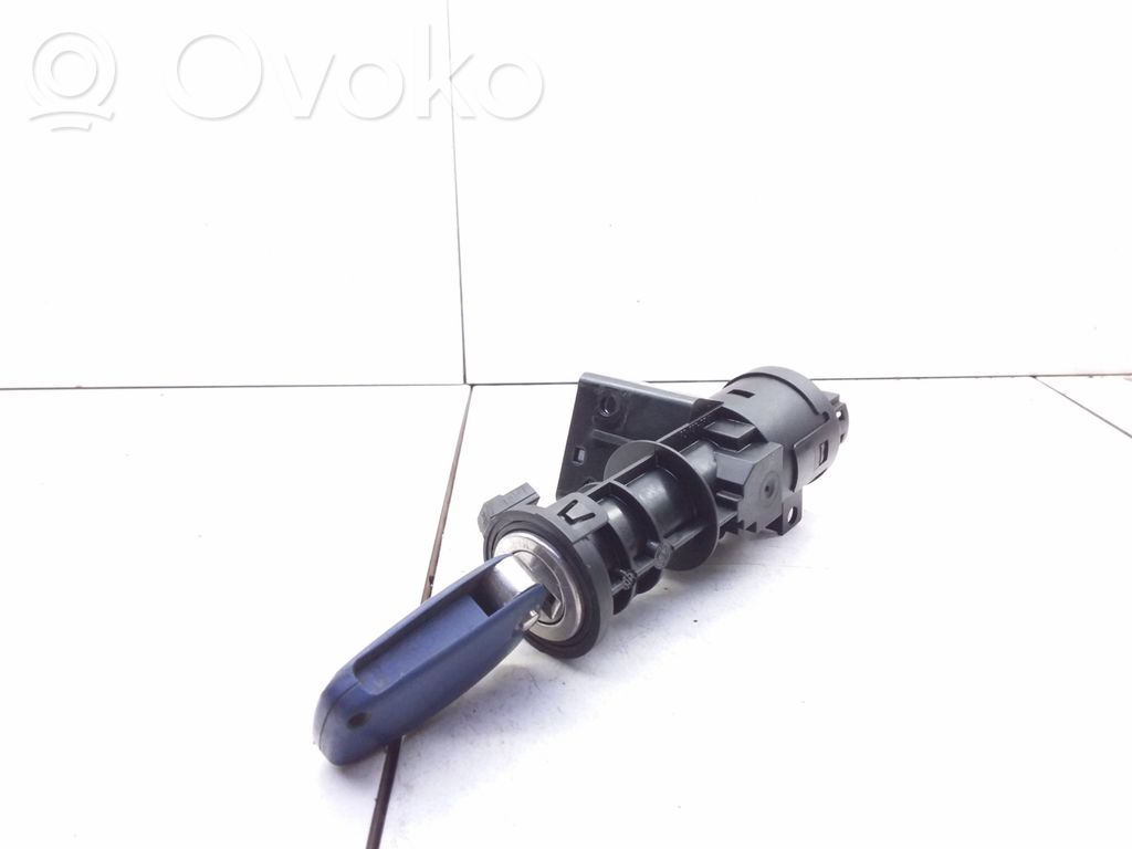 Fiat Stilo Užvedimo spynelė 