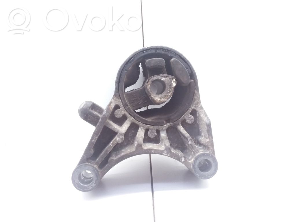 Opel Astra H Engine mount bracket 