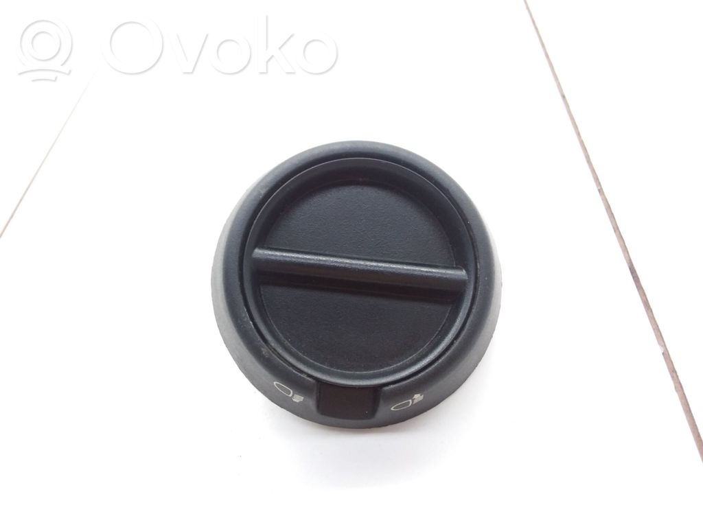 Renault Megane II Headlight level height control switch 