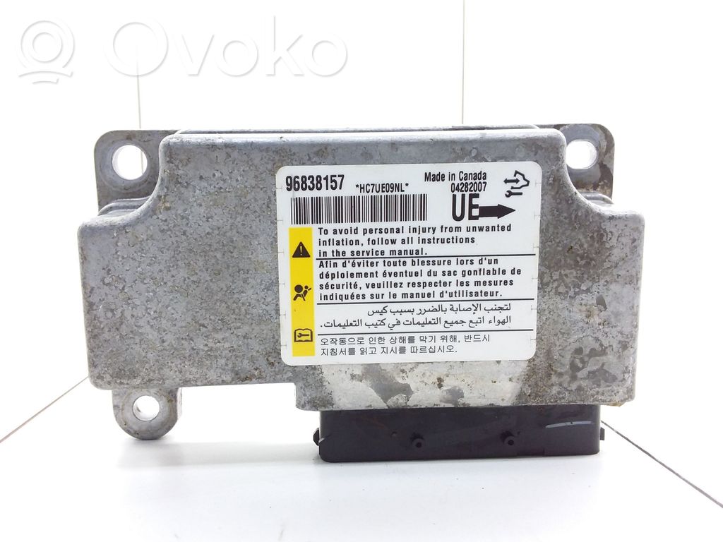 Module de contrôle airbag   96838157,04282007
