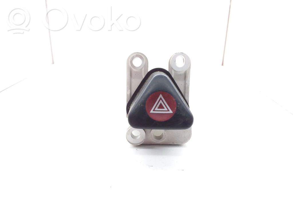 Subaru Legacy Hazard light switch 