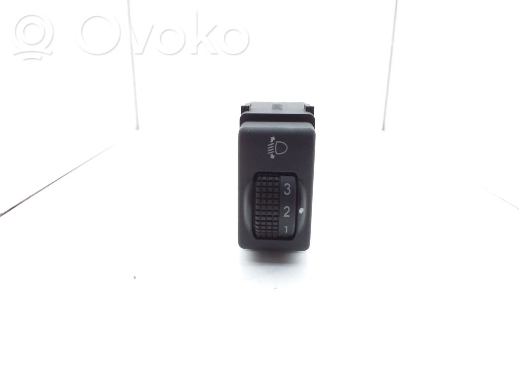Headlight level height control switch   251909U00A