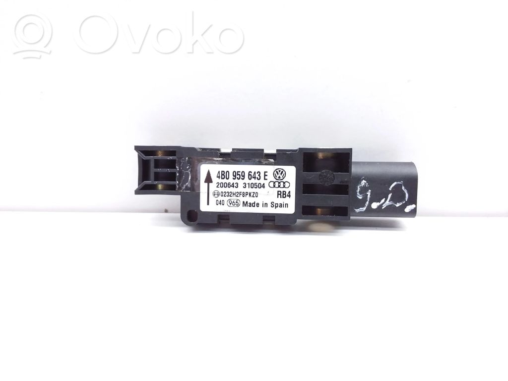 Czujnik uderzenia Airbag   4B0959643E,200643,310504