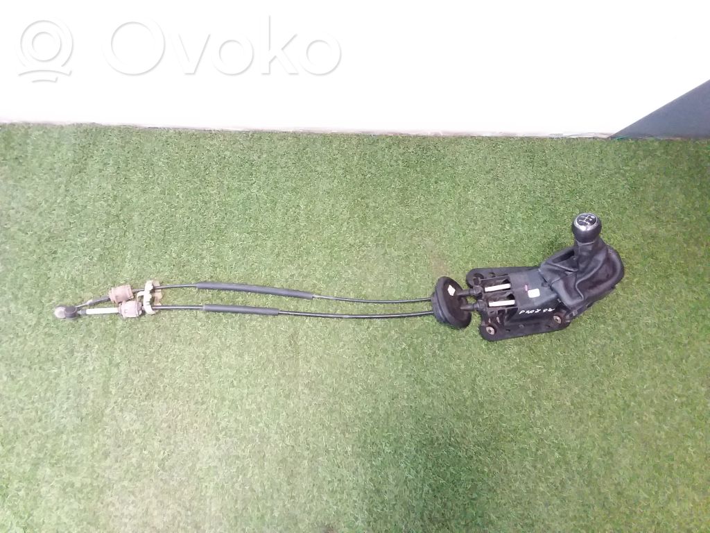Peugeot 207 CC Gear shifter/selector 