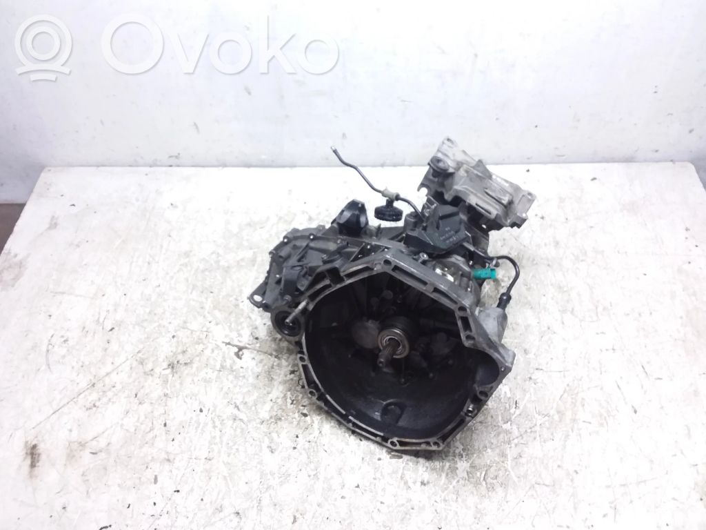 Renault Megane III Manualna 6-biegowa skrzynia biegów 