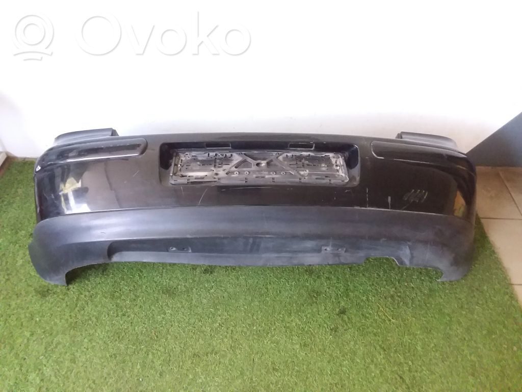 Volkswagen Golf IV Parachoques 