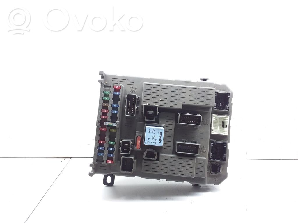 Citroen C5 Drošinātāju bloks 