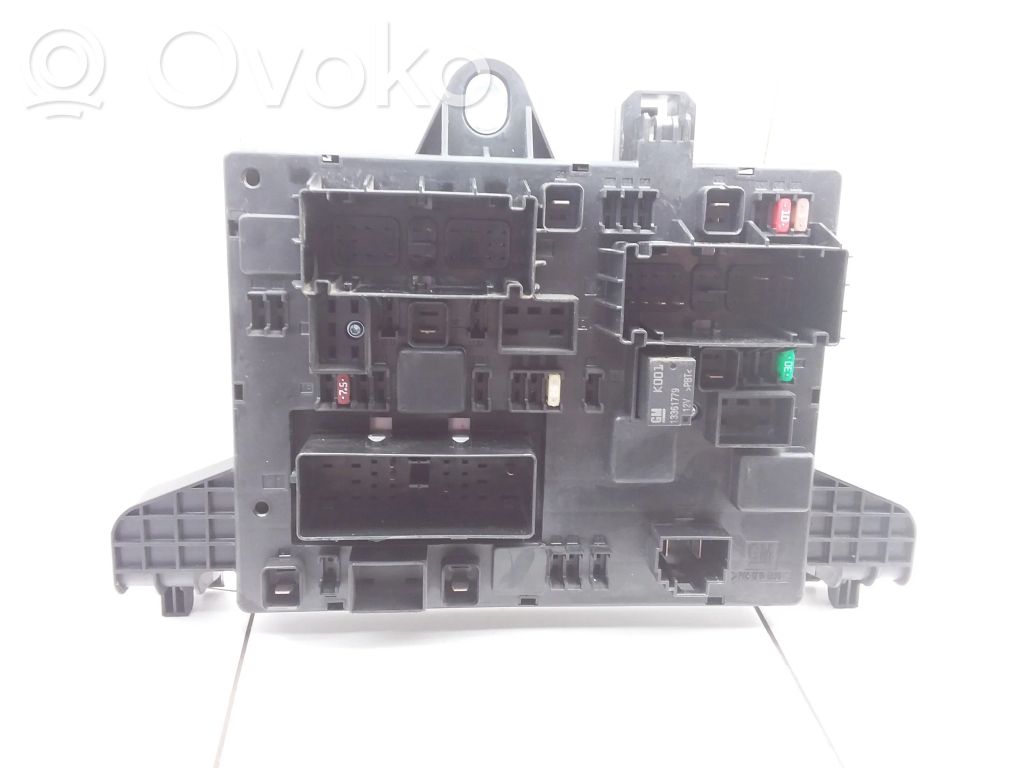 Sulakemoduuli   13343949,365927271,1110077AC