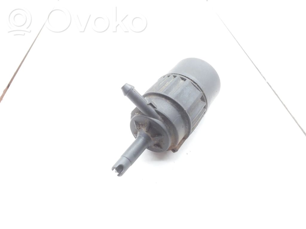 Mitsubishi Space Star Windscreen/windshield washer pump 