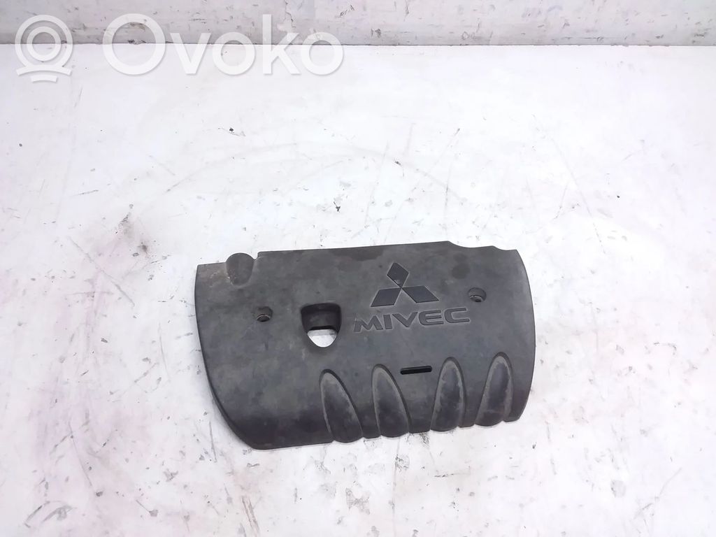 Couvercle cache moteur   1003A158,1003A058