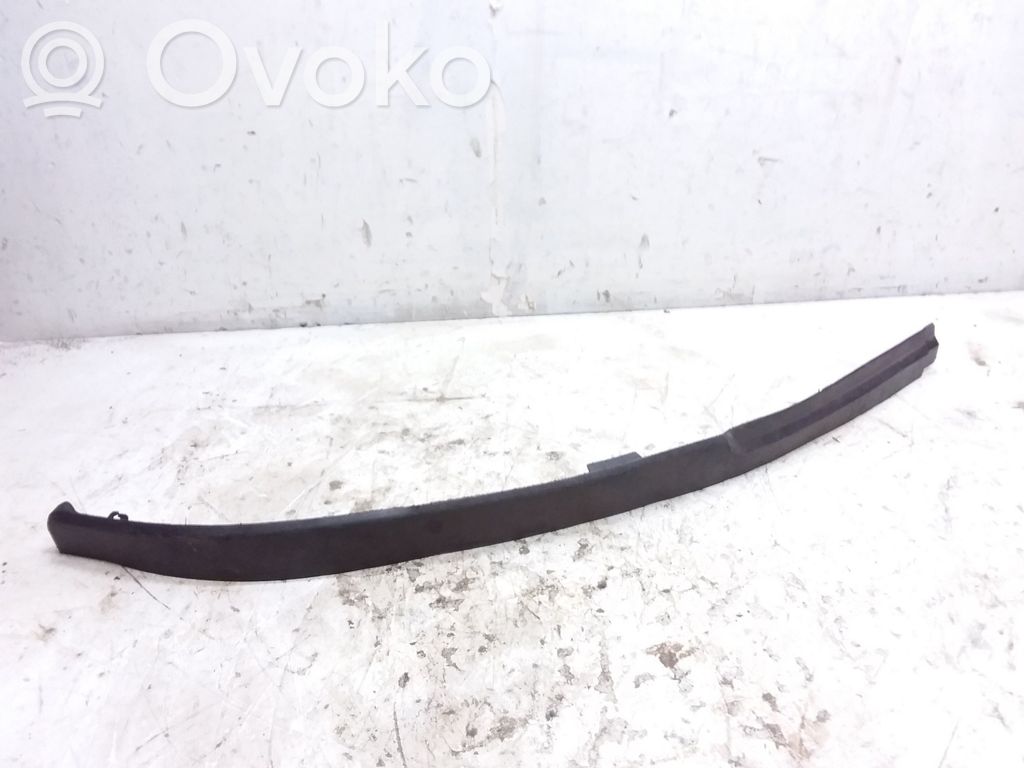Opel Astra H Borde del parachoques delantero 