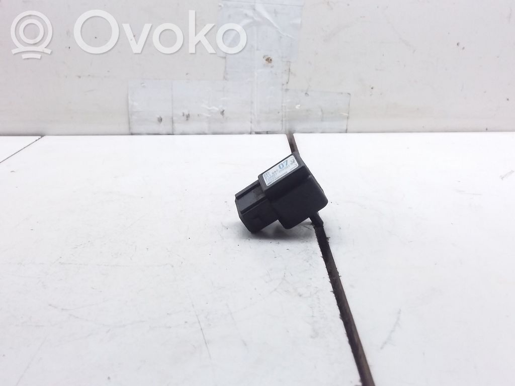 Mercedes-Benz E W210 Luftdrucksensor 