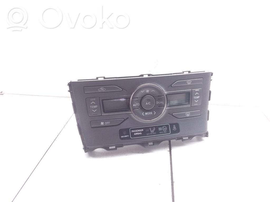 Toyota Auris 150 Climate control unit 