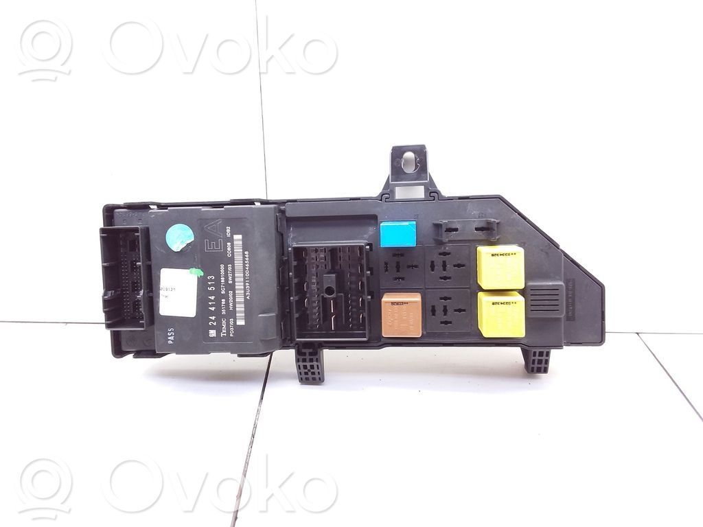 Opel Vectra C Module de fusibles 