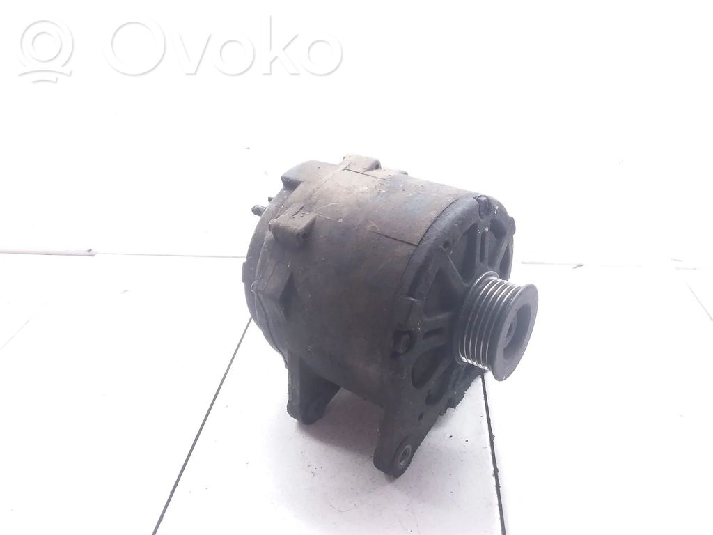Volkswagen Touareg I Generator/alternator 