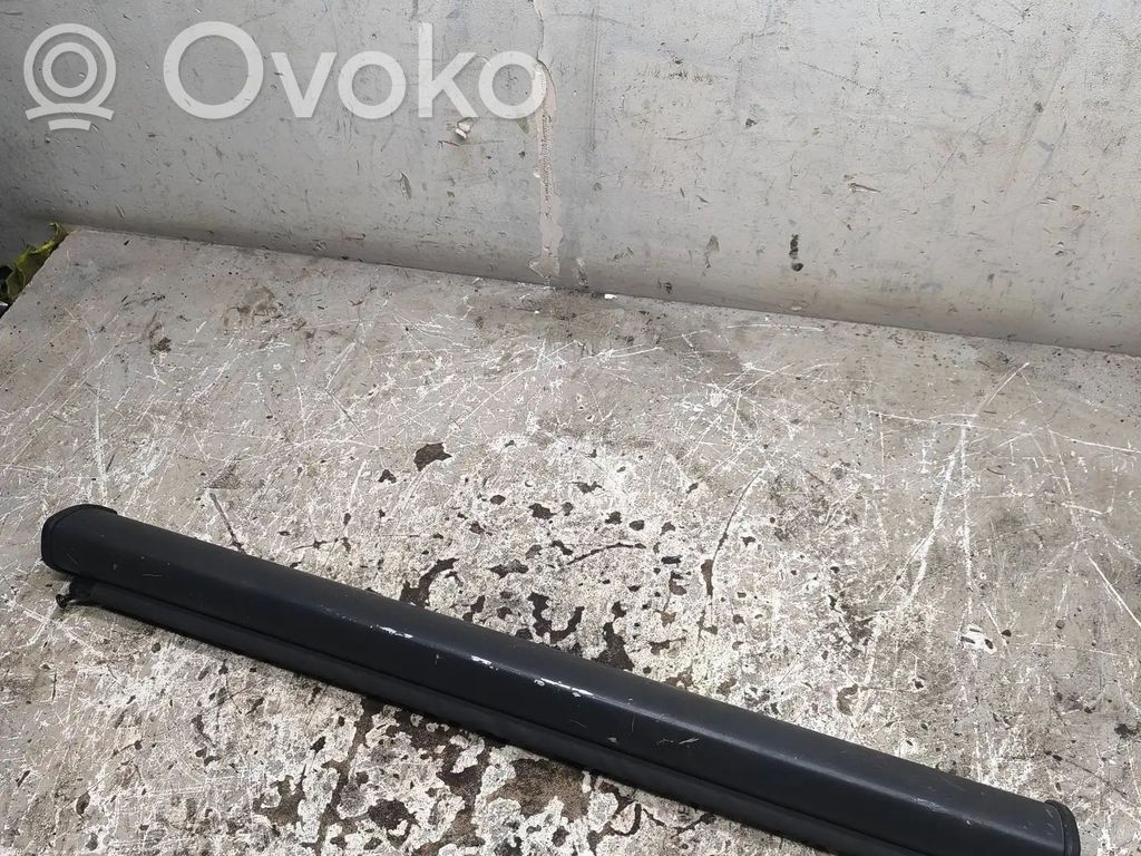 Volvo V50 Užuolaida (štorkė) 