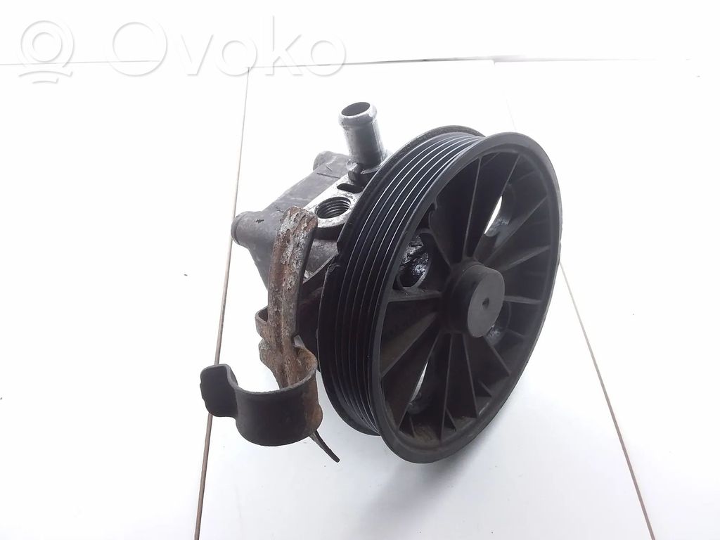 Volvo S80 Ohjaustehostimen pumppu 
