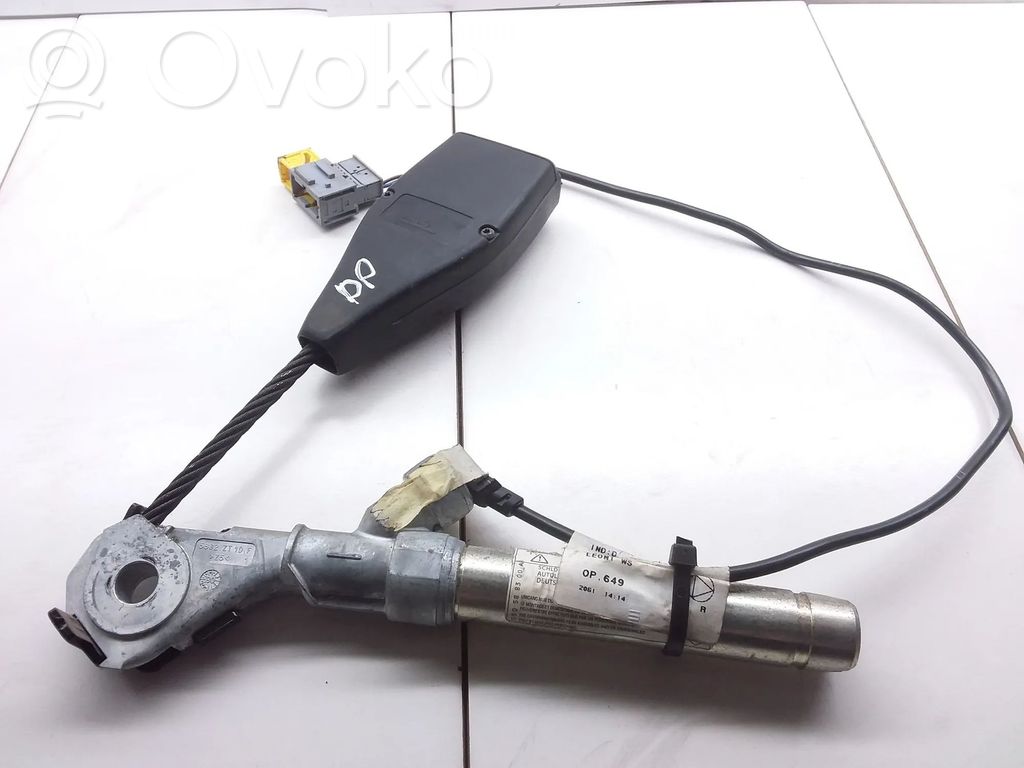 Renault Laguna II Front seatbelt buckle 