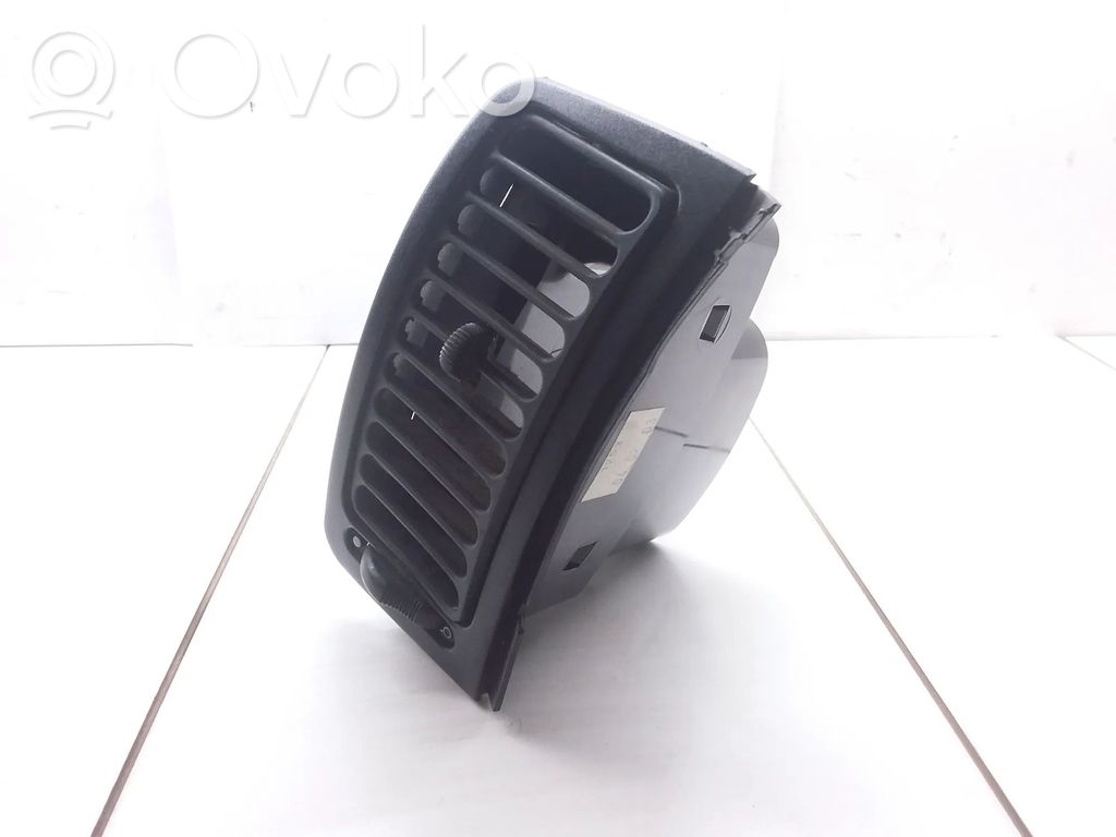 Volkswagen Caddy Moldura protectora de la rejilla de ventilación lateral del panel 