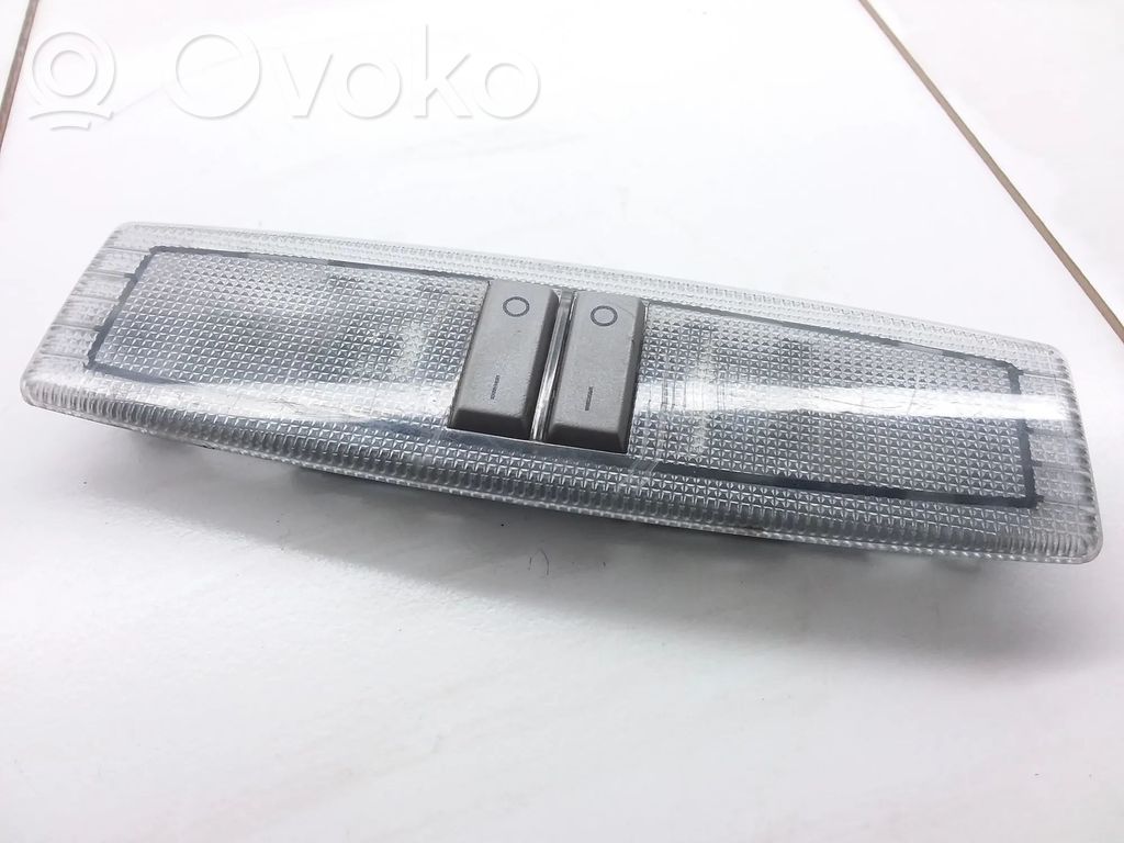 Opel Zafira B Luz del asiento trasero 
