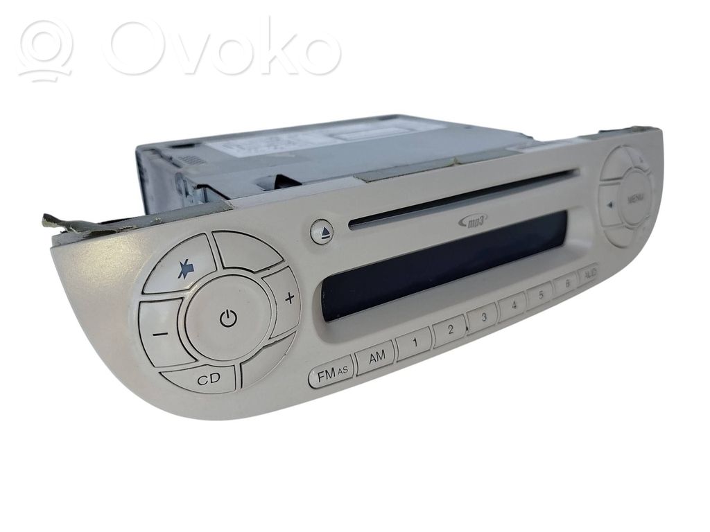 Fiat 500 Panel / Radioodtwarzacz CD/DVD/GPS 