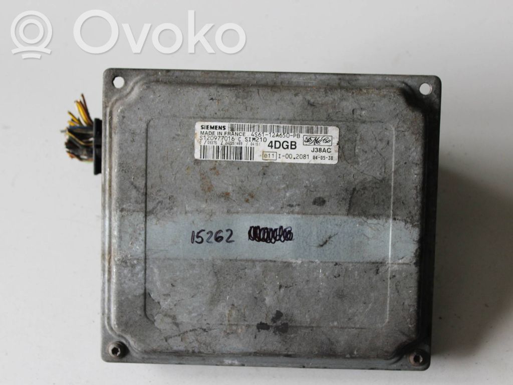Engine control unit/module   4S6112A650PB,S120977016C